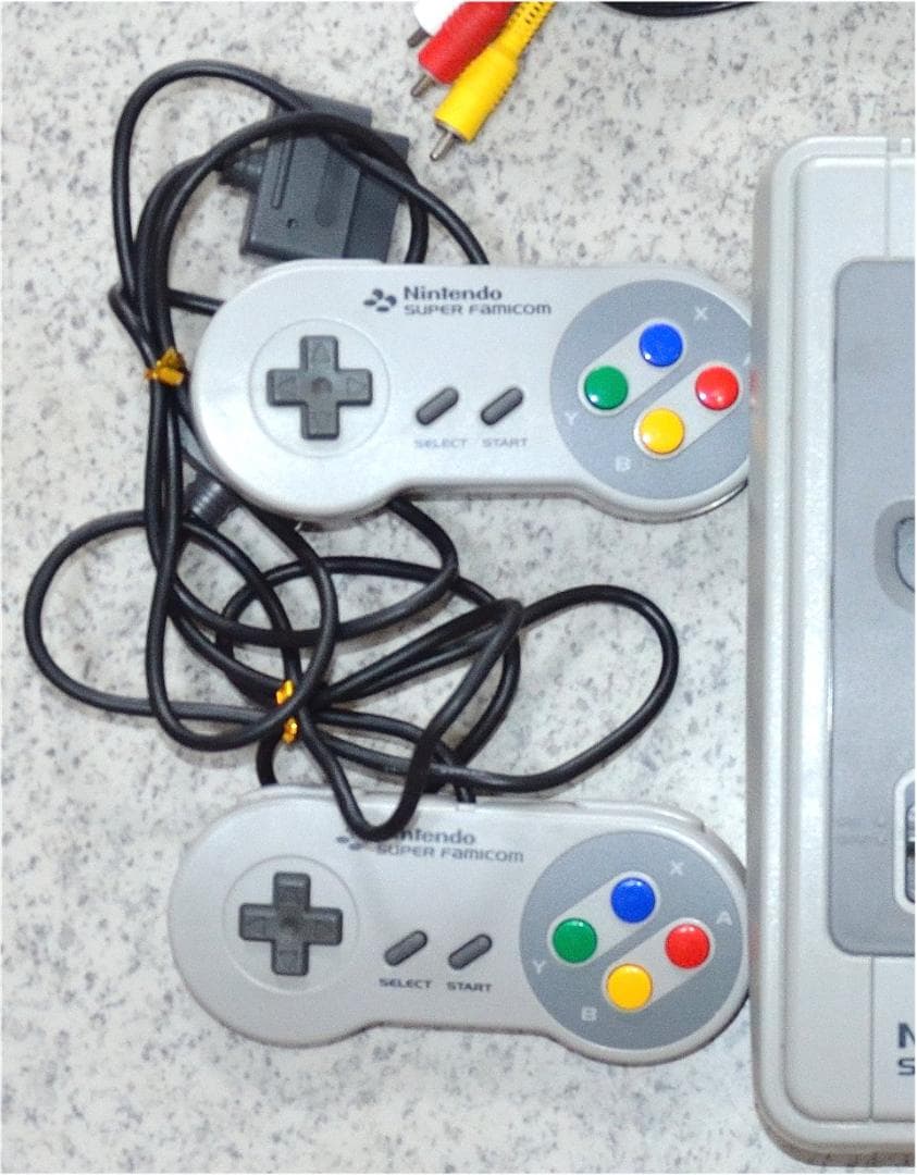 【値下げ】SFC スーパーファミコン本体・外箱・取説等１式セット【動作確認済】