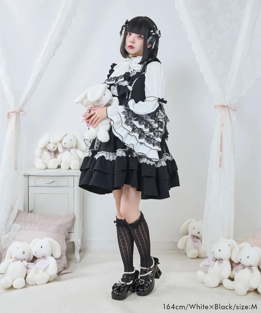 フリルハイネックレースリボンプリンセスブラウス(ホワイト×ブラック４Lサイズ)