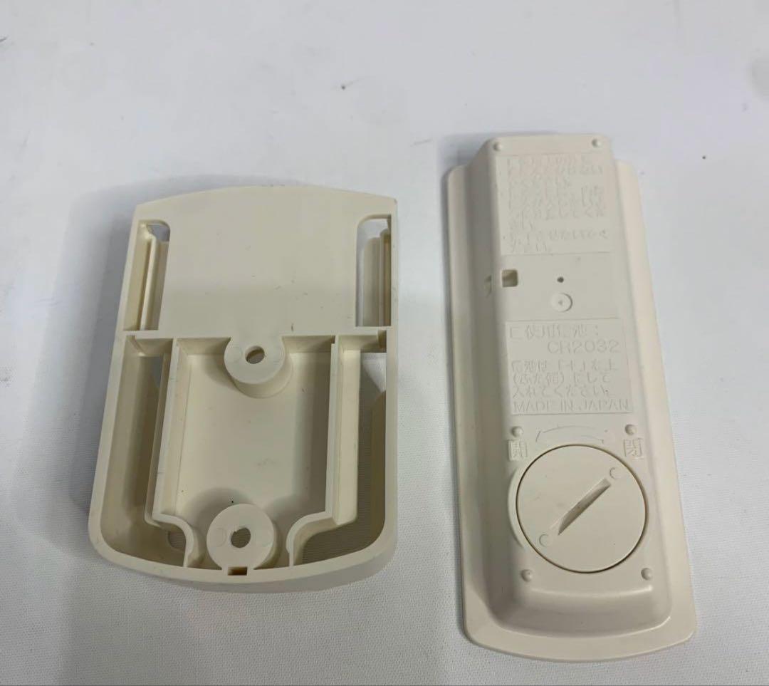 壁掛赤外線暖房機