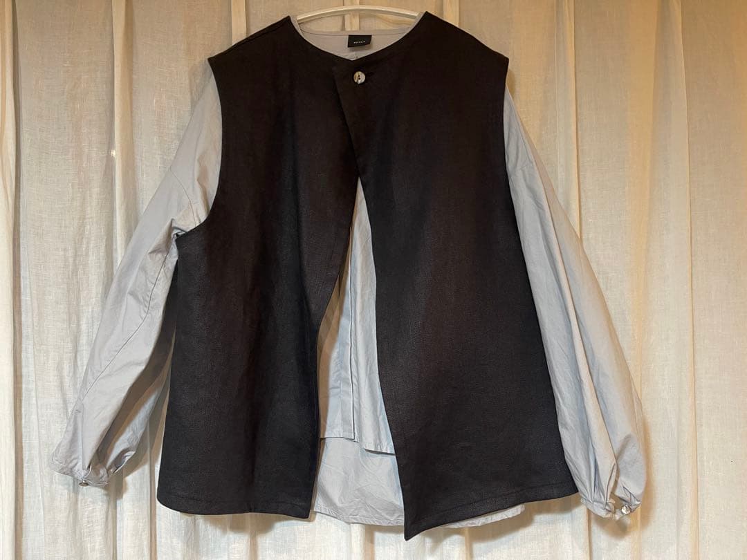 【みき】タグ付き　新品　2025AW ヘビーリネンツイル　ベスト　ブラック