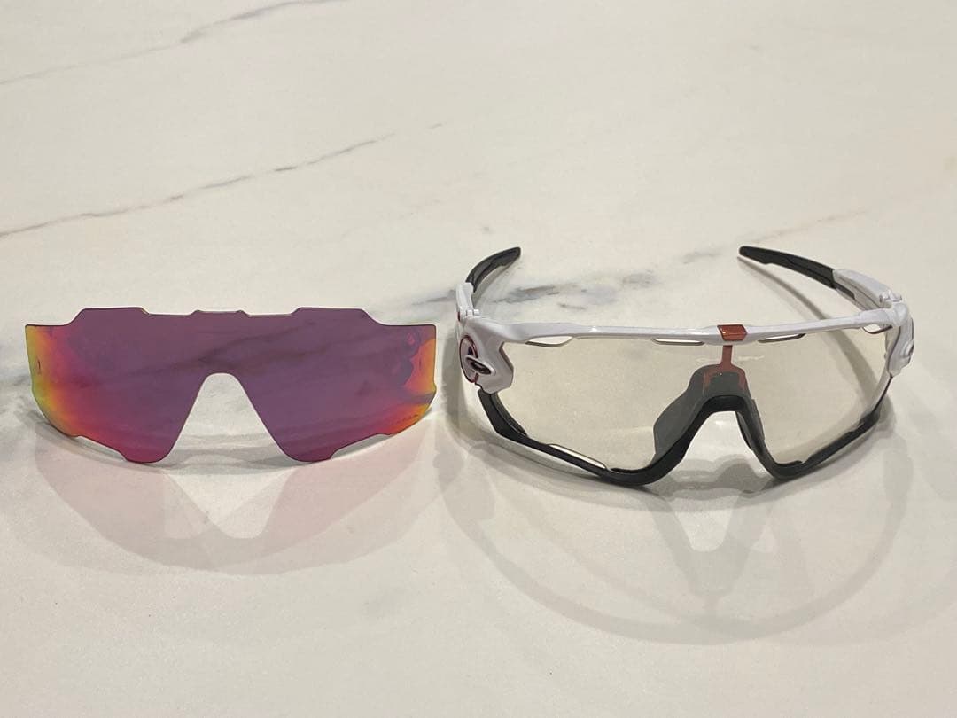 オークリー　ジョウブレイカー　Oakley Jawbreaker