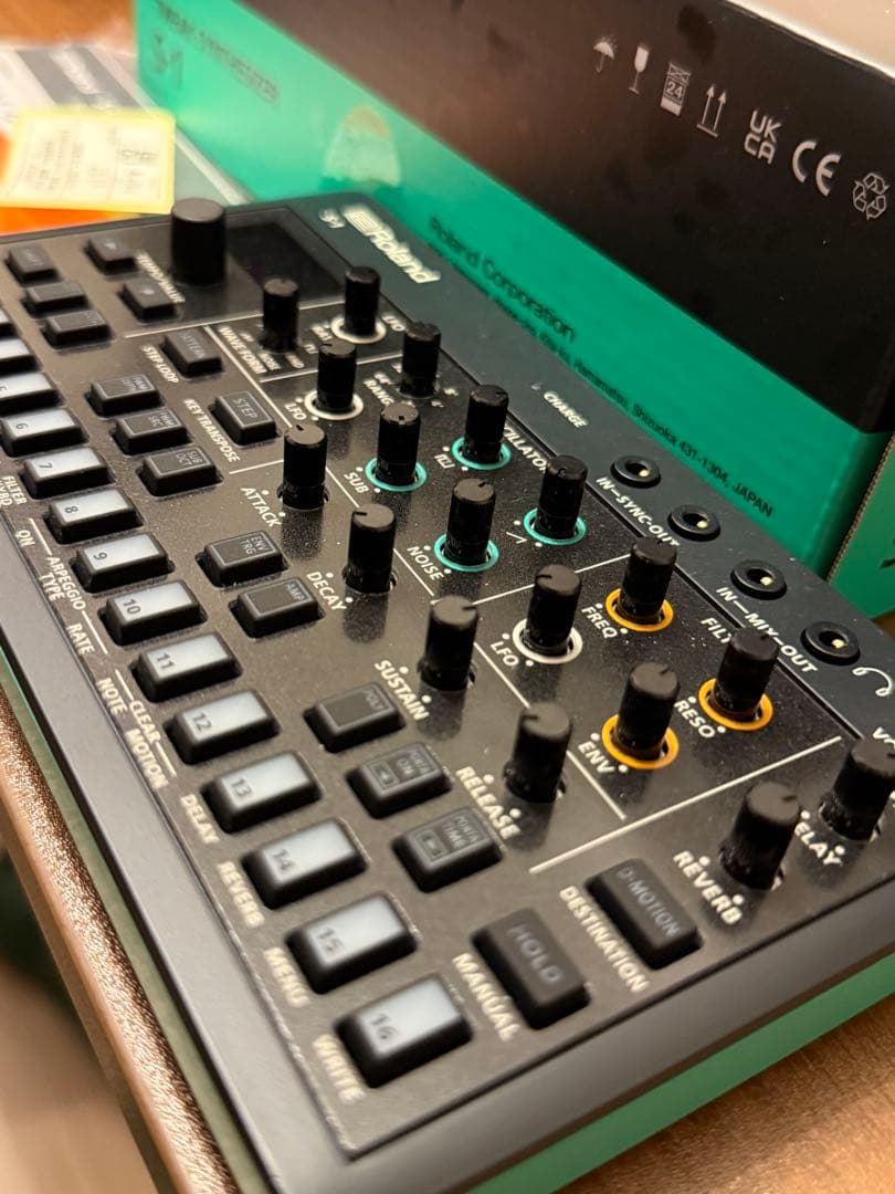 Roland S-1 AIRA Compact ほぼ新品 元箱付 完動品