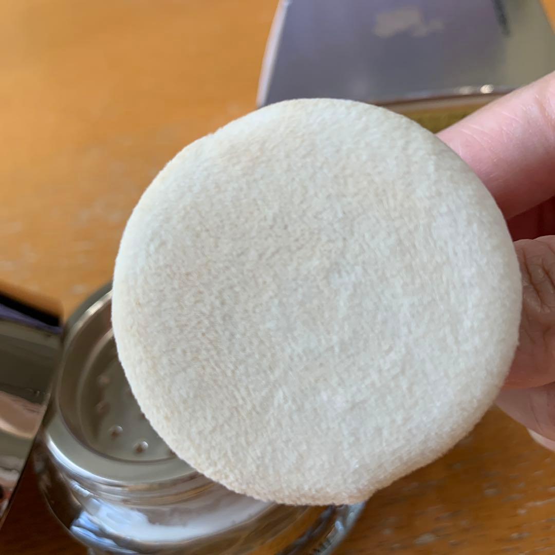 ランコムLANCOMEアプソリュエッセンスインパウダー01