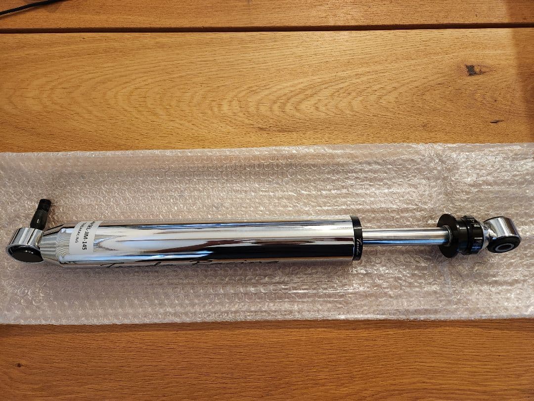 ONE ジムニーJB64/JB74　ステアリングダンパー