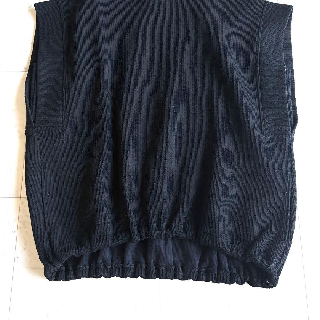 COGTHEBIGSMOKE GISELE ROLLNECK GILET 黒