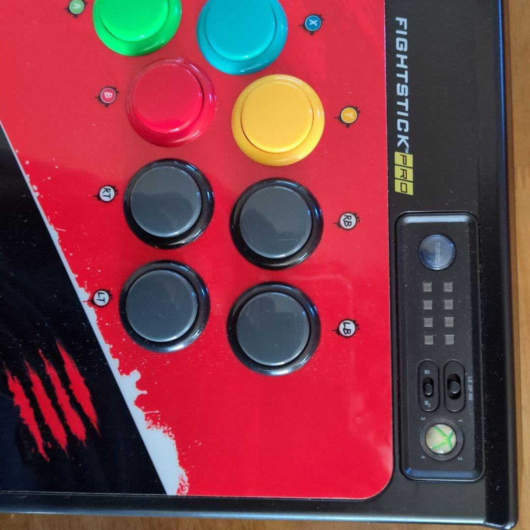 Mad Catz　アーケードファイトスティックプロ　Xbox360対応版
