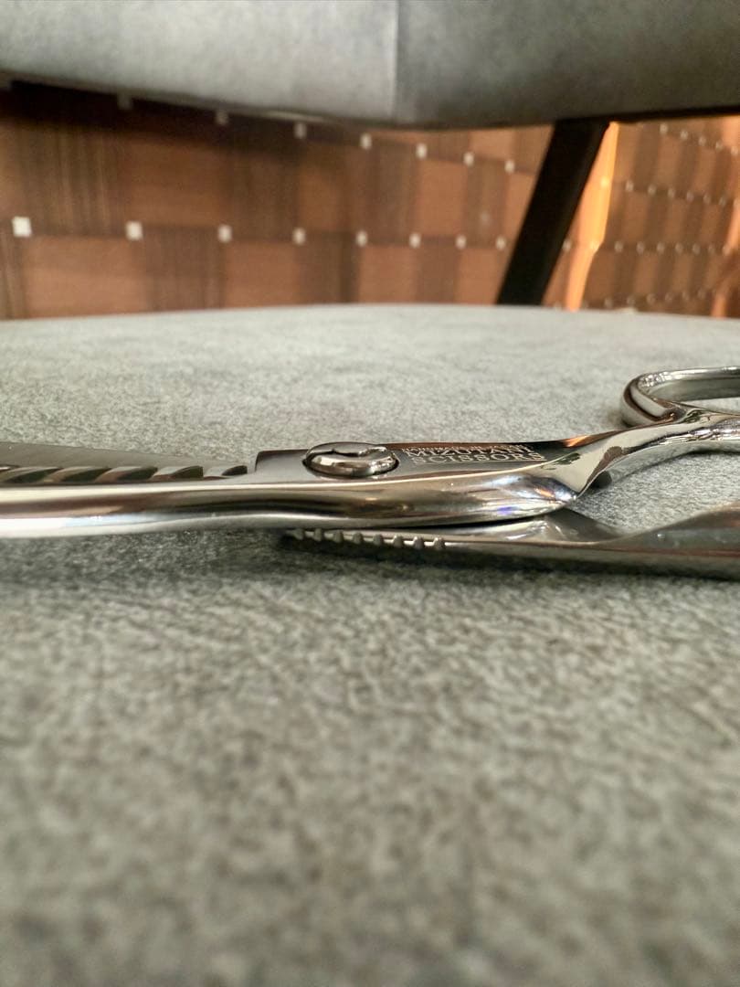 新品同様 ミズタニシザー Fit PUFFIN THINNING17 逆刃