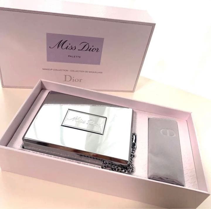 ミスディオールパレット　新品未使用