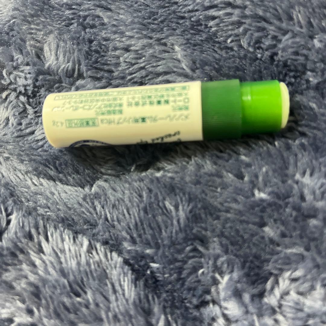 キャップなしリップ