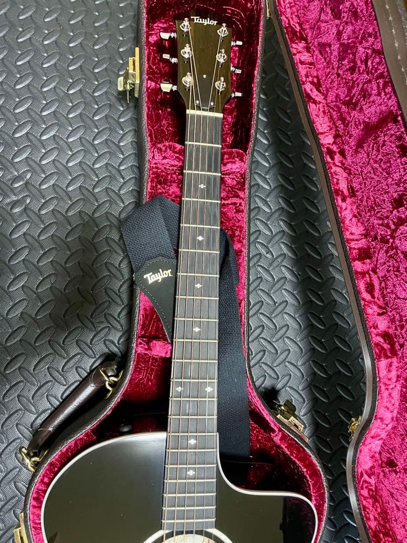 【こここ】Taylor 214ce DLX BLK エレアコ ケース付