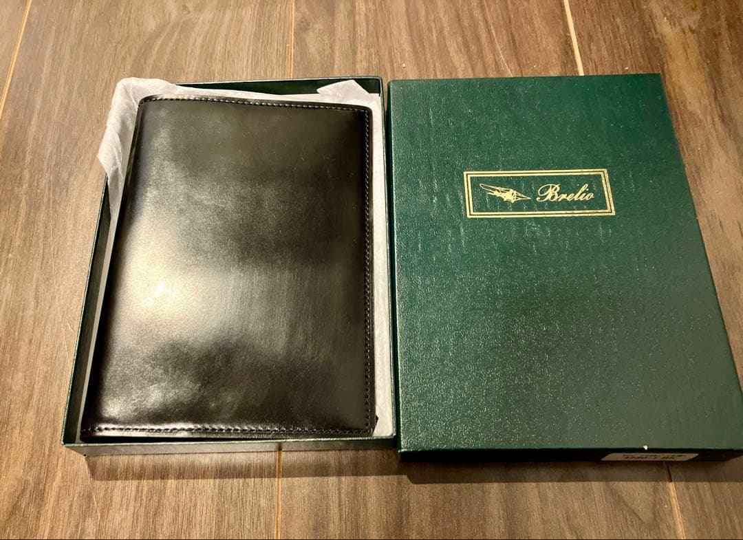 Brelio 本革ブックカバー ティストフルコードバン 文庫サイズ　ブレイリオ