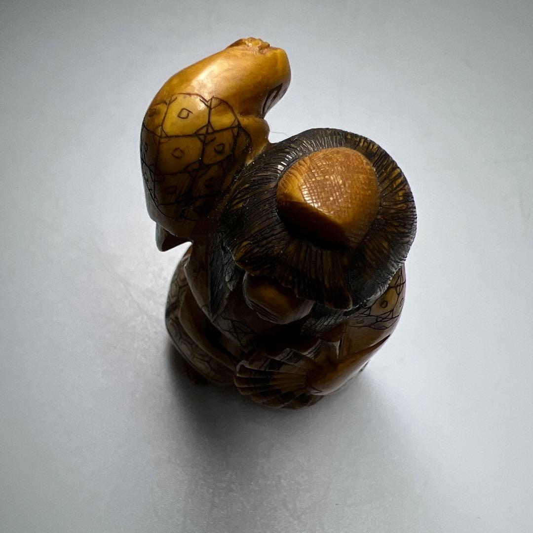 極上からくり人物根付　木箱付　41g 東Y8-0206☆2F