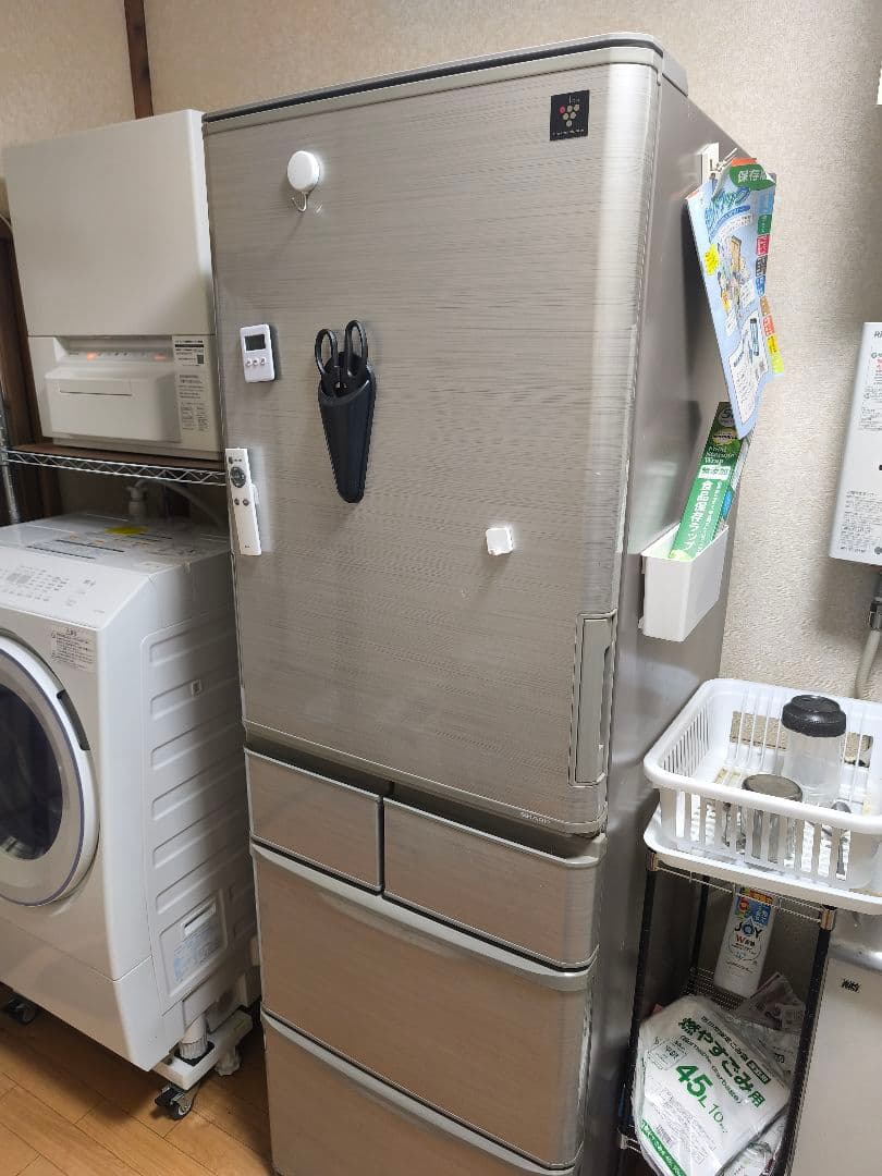 シャープ　ノンフロン冷凍冷蔵庫　SJ-W412D-S 2018年製　412L