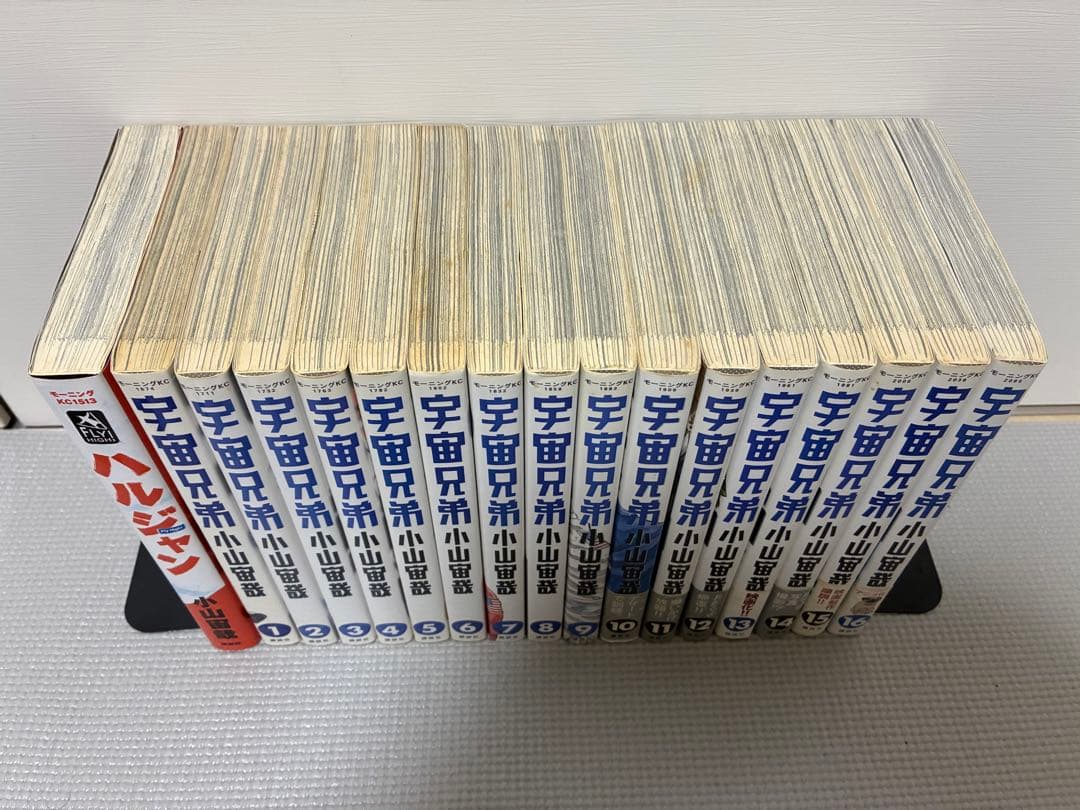 マンガ　宇宙兄弟 1-34巻＋ハルジャン＋ジジジイ