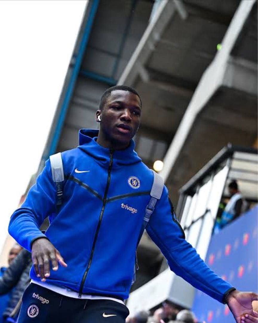 NIKE チェルシー　テックフリース パーカー