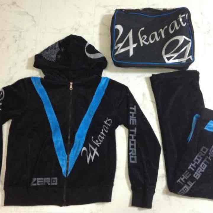 値下げ！ジャージマフラータオルDVD＆CD