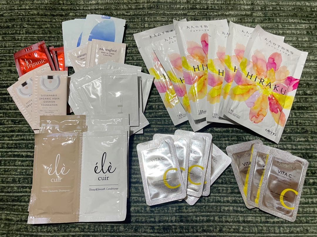 コスメ・化粧✨試供品のまとめ売り 14