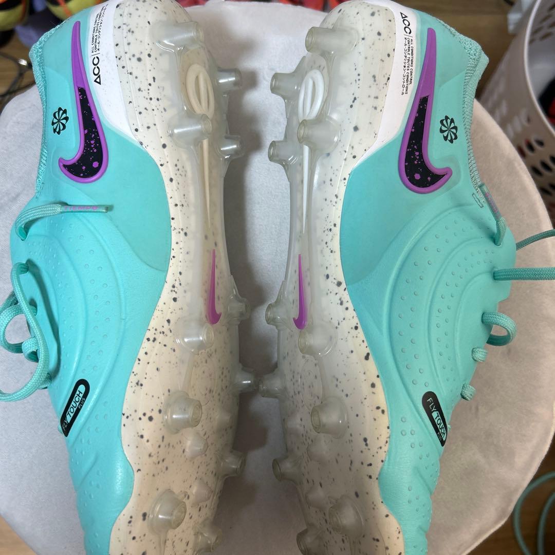 NIKE（ナイキ）ティエンポ10エリートag