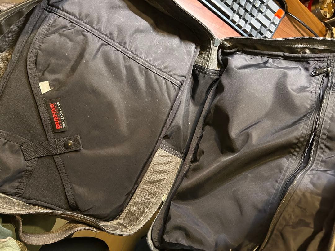 BRIEFING×TOMORROWLAND NEO TRINITY LINER