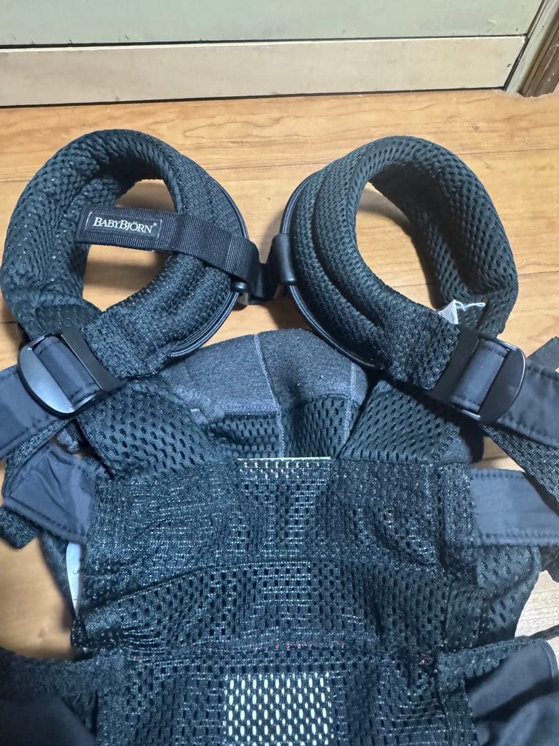 ベビービョルン ハーモニー メッシュ抱っこ紐