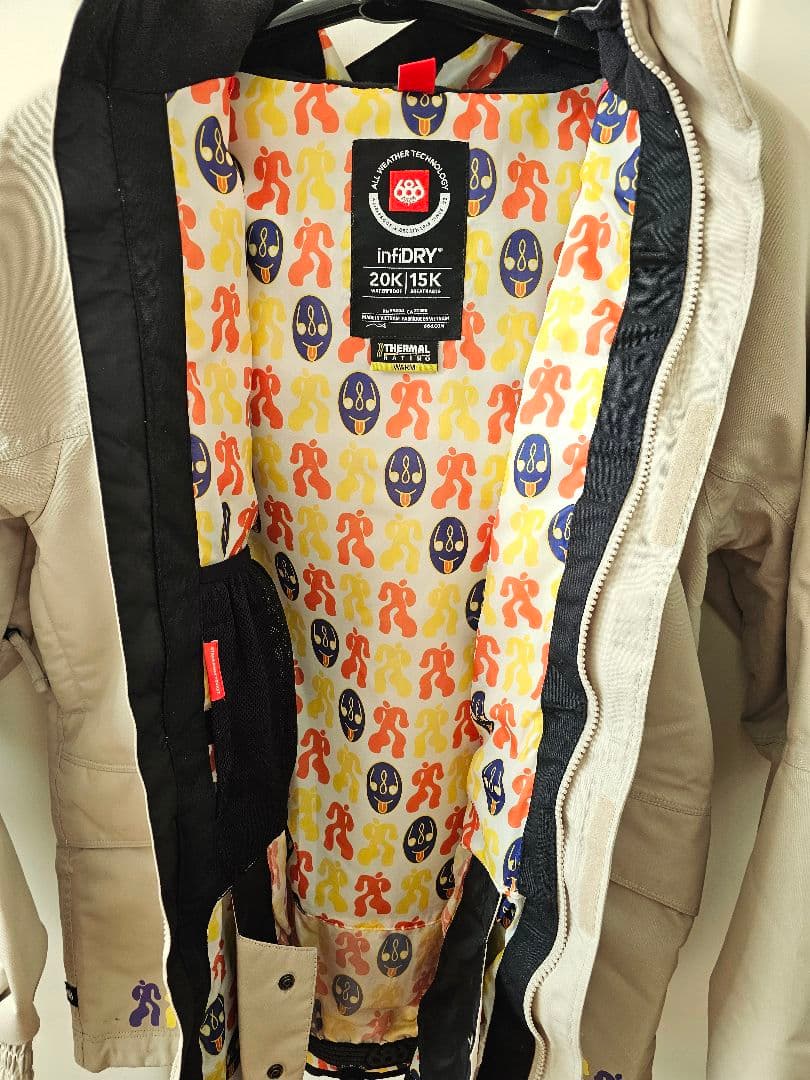 値下げ中！！686 dojo Mサイズ