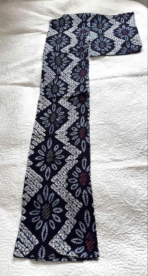 高身長の方にも 粋な大人の浴衣 ◆ 有松絞り 花菱文 素敵な意匠の逸品