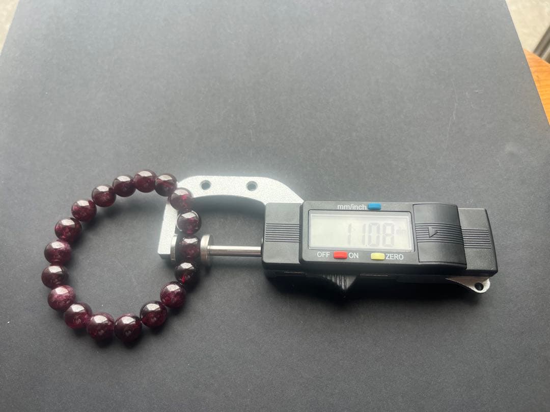 ロードナイトガーネット　ブレスレット
