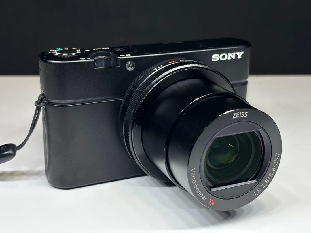 デジタルカメラ SONY Cyber-shot DSC-RX100M3