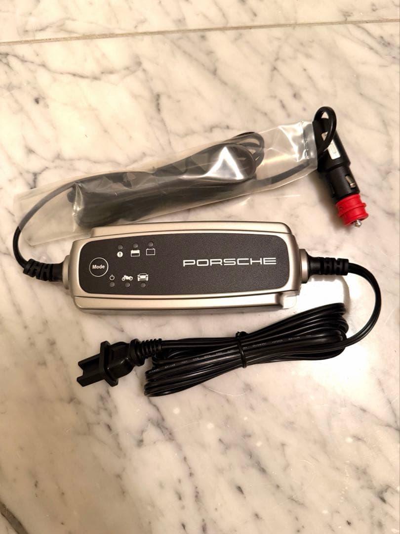 Porsche ポルシェバッテリー充電器