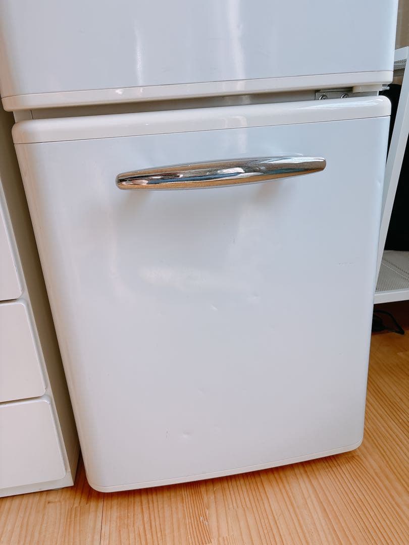 値下げ！e angle 冷蔵庫　冷凍庫　2ドア　右開き　ホワイト