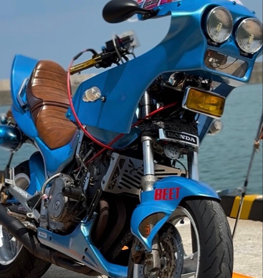 ホーネット250 社外ラジエーターカバー