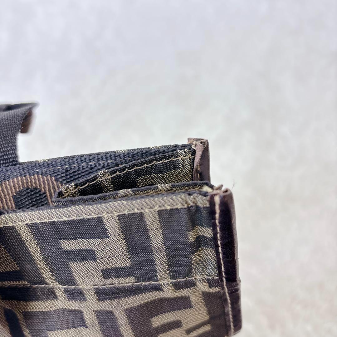 美品　フェンディ　エコバッグ　折り畳み　ズッカ　トートバッグ　A4 レザー