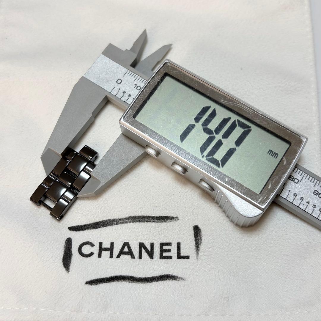 未使用品　シャネル　J12 時計　2コマ　ブラック