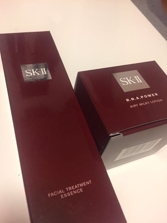 SK-II 化粧水（230ml）乳液（80ｇ）