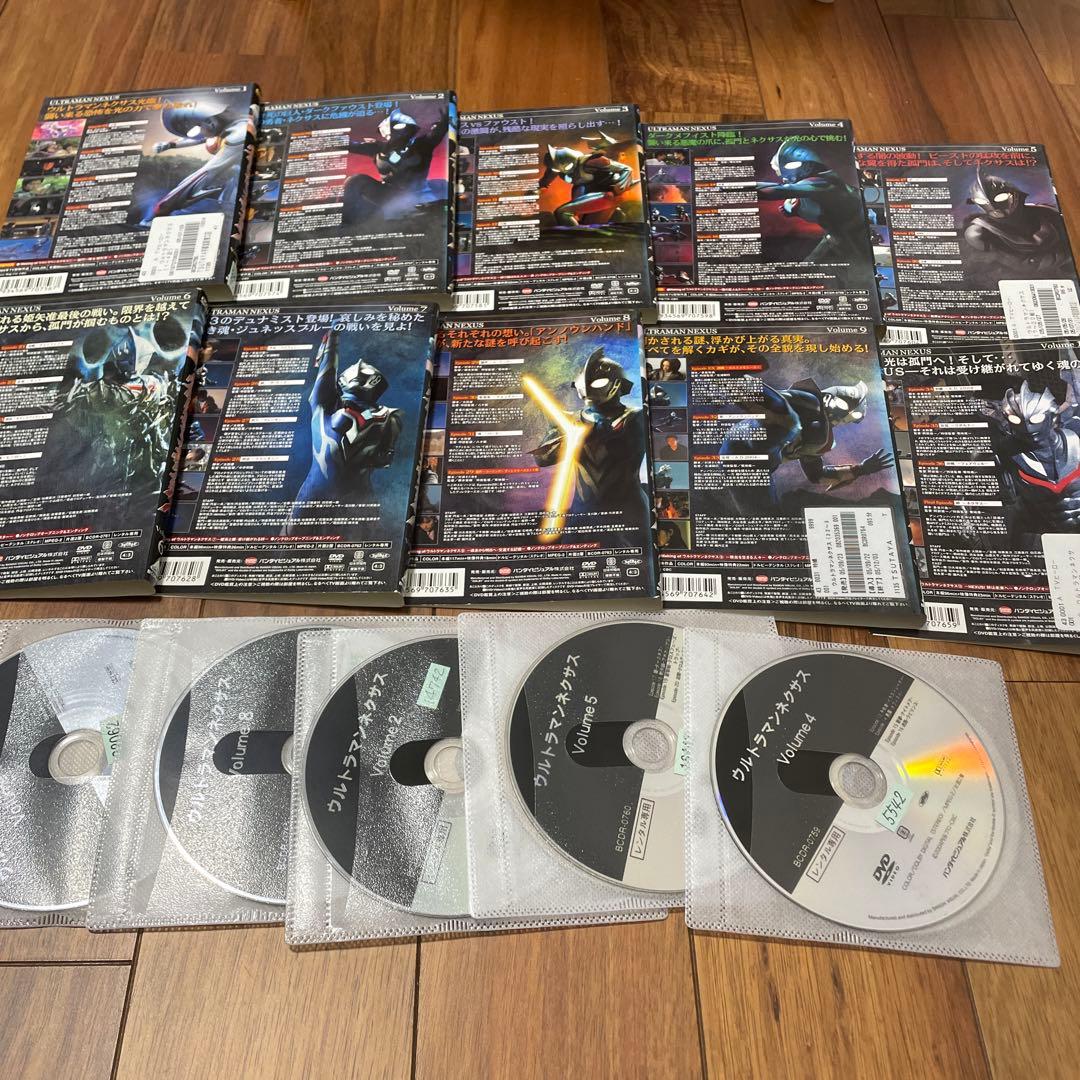ウルトラマン　ネクサス　全巻　DVD 10巻　レンタル品　2005年　TV 放送