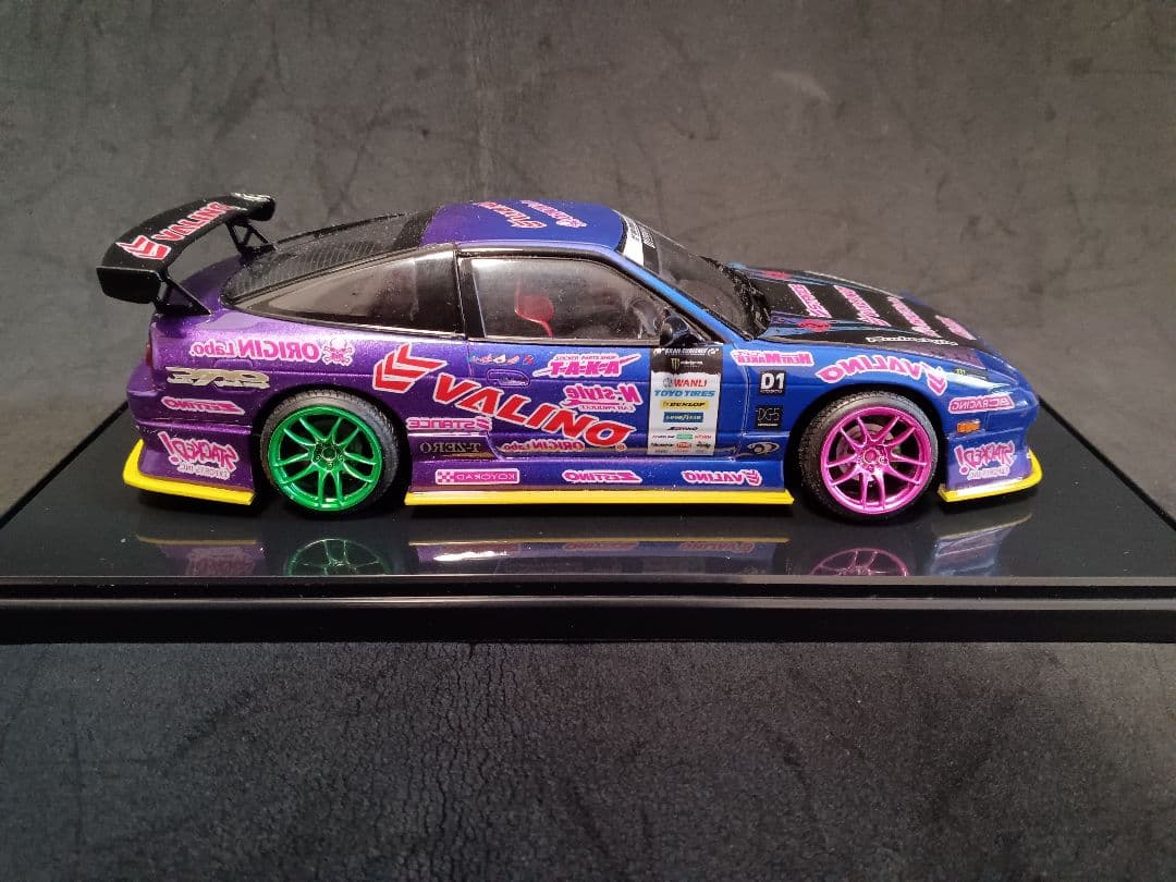 アオシマ 1/24 ニッサン 180SX D1 プラモデル 完成品 ケース付
