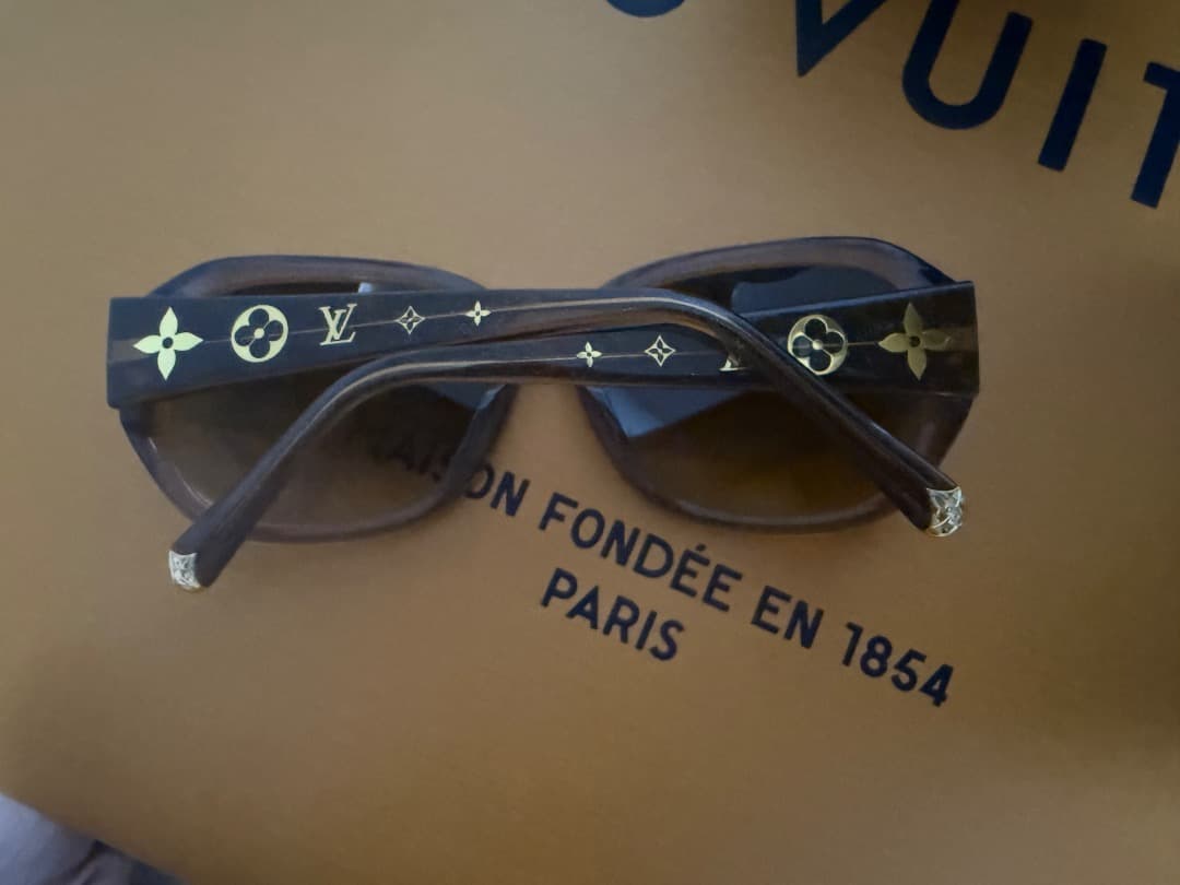 値下げ　美品　LOUIS VUITTON サングラス オプセシオン　GM