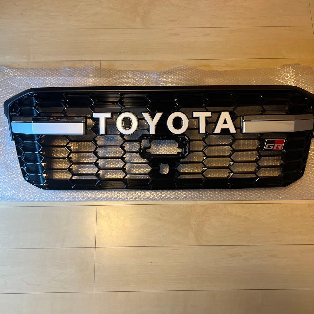 ランドクルーザー300 GRグリル