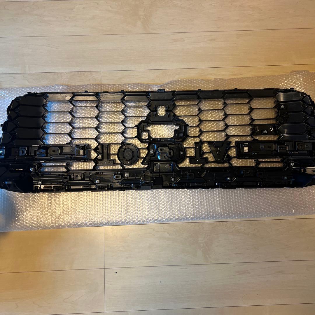 ランドクルーザー300 GRグリル