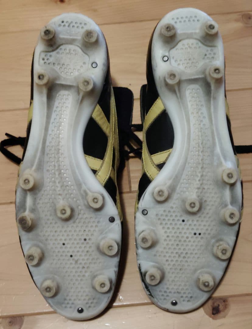 潔*様 【即購入OK】復刻限定品　ASICS 2002　26cm ブラック/イエ