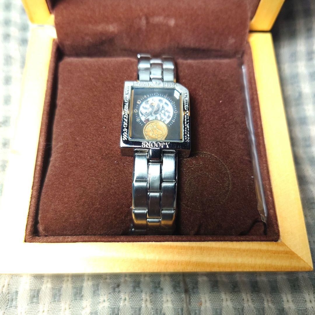  KING スヌーピー ゴールドメダルスケルトンウォッチ(ブラック)