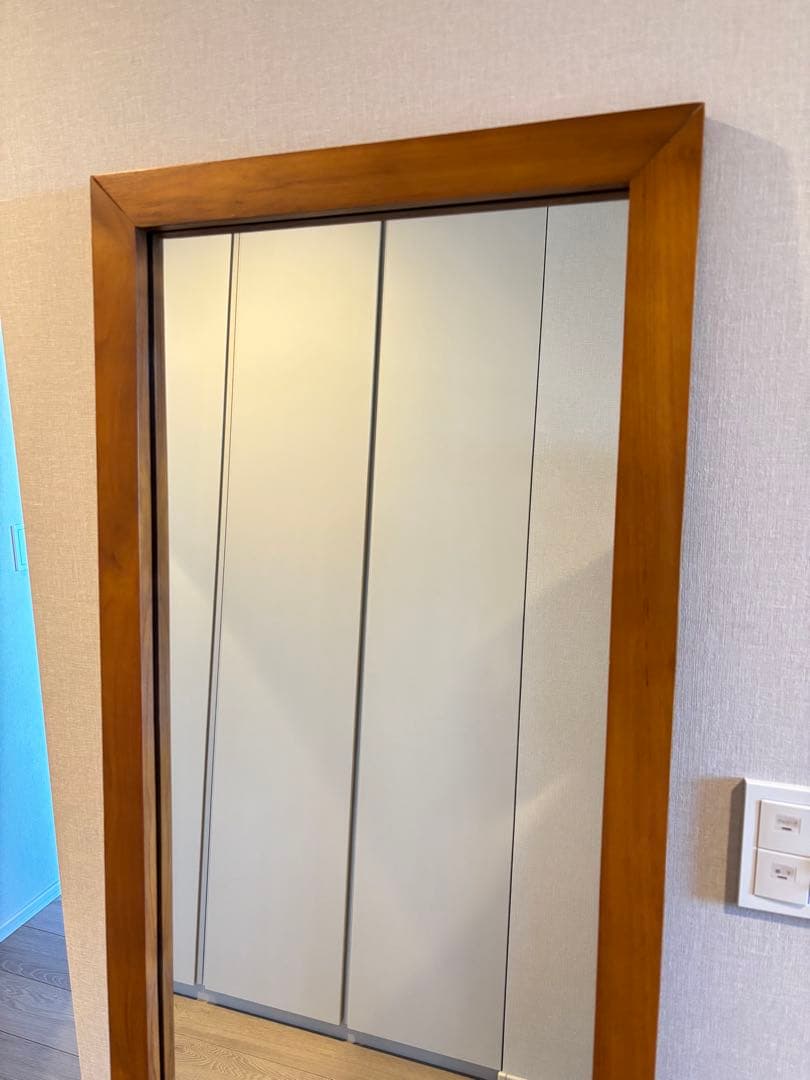 ともち　unicoウニコ BREATHブレス　ウォールミラー　姿見