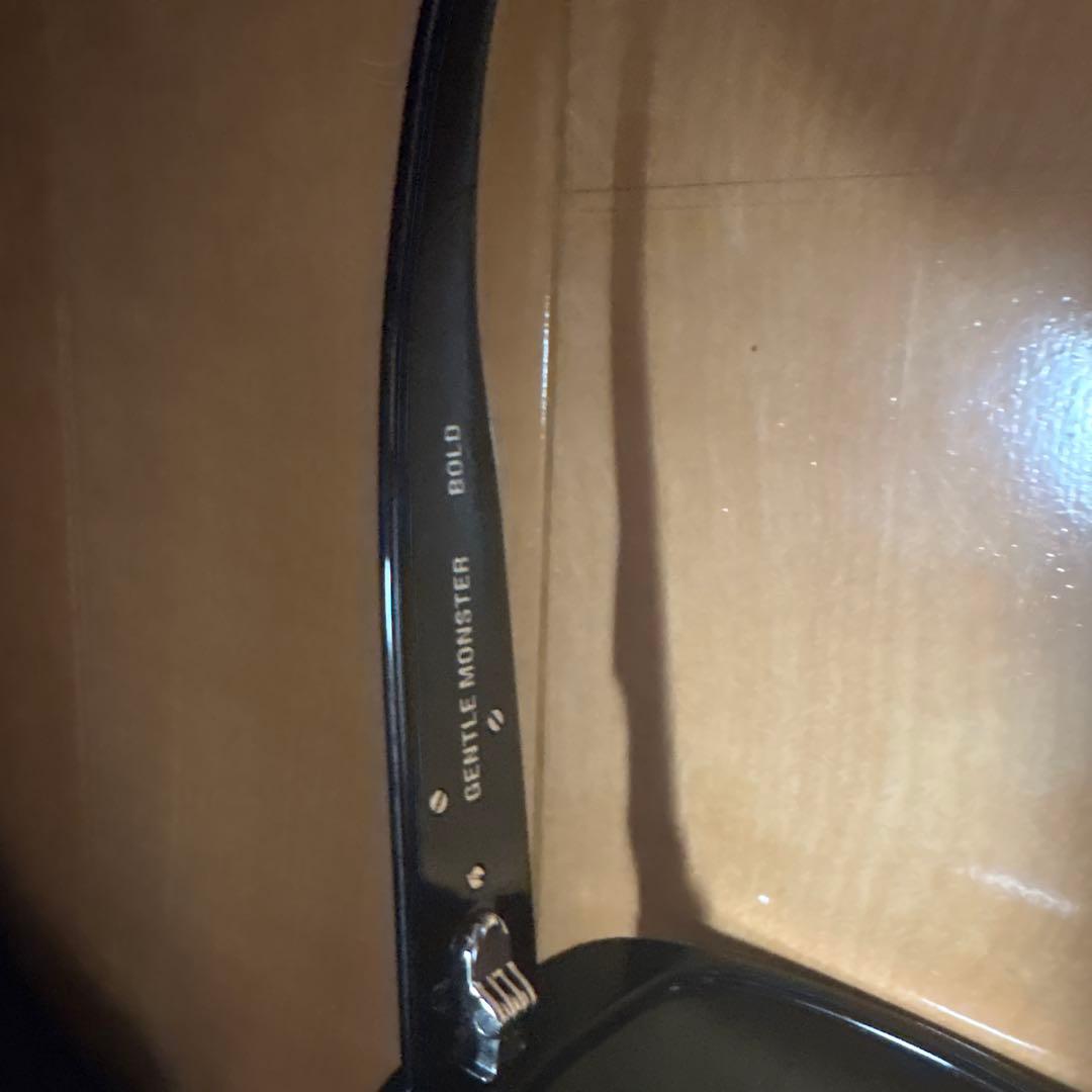 GENTLE MONSTER サングラス　Antenna 01