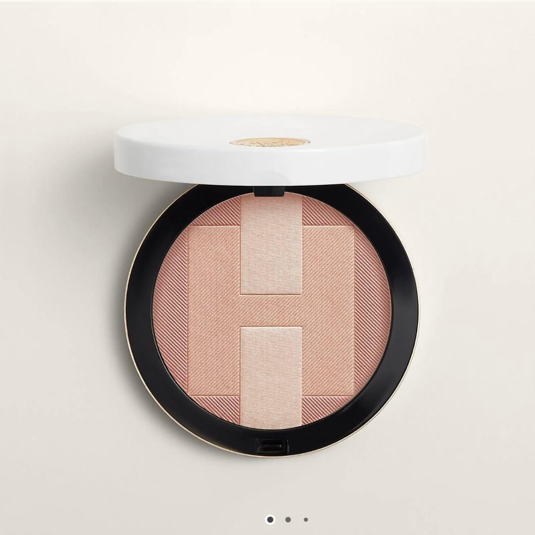 フェイスパウダー 《Hトリオ》 ナクレ 01