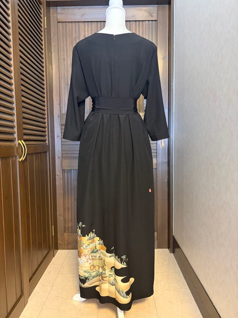 着物リメイク　黒留袖　ロングワンピース　　ゴールド　山車　作家物