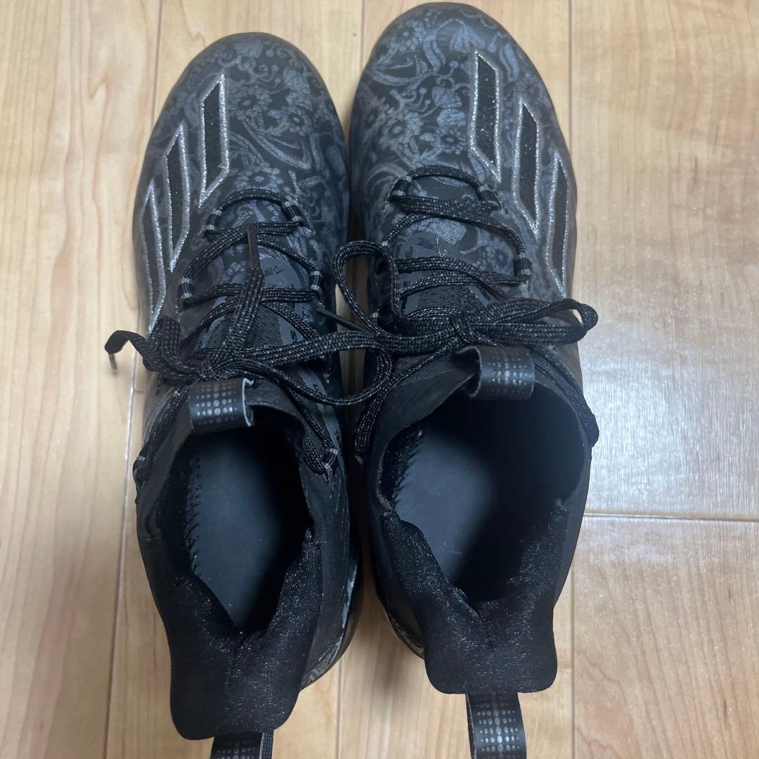 ⭐️廃盤！adidas ブラック スパイク 花柄デザイン27cm