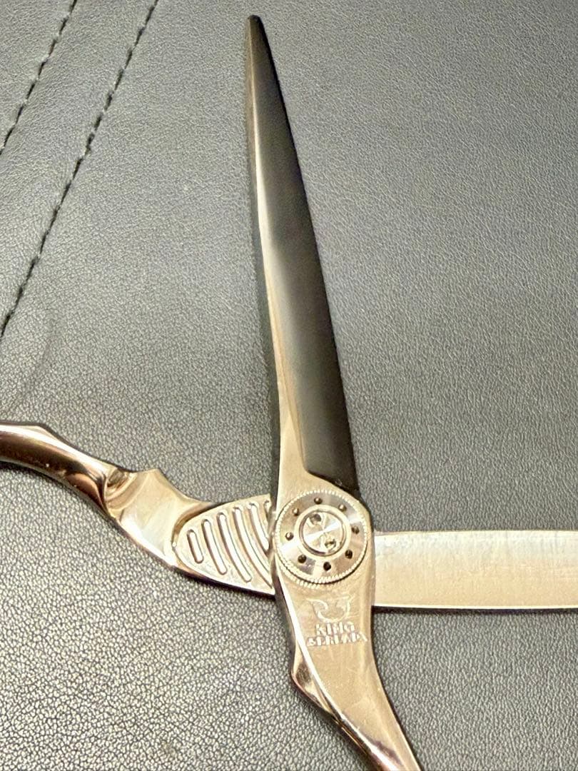 新品同様 トギノンシザー/TOGINON 最高峰 キングスプレッド7.0