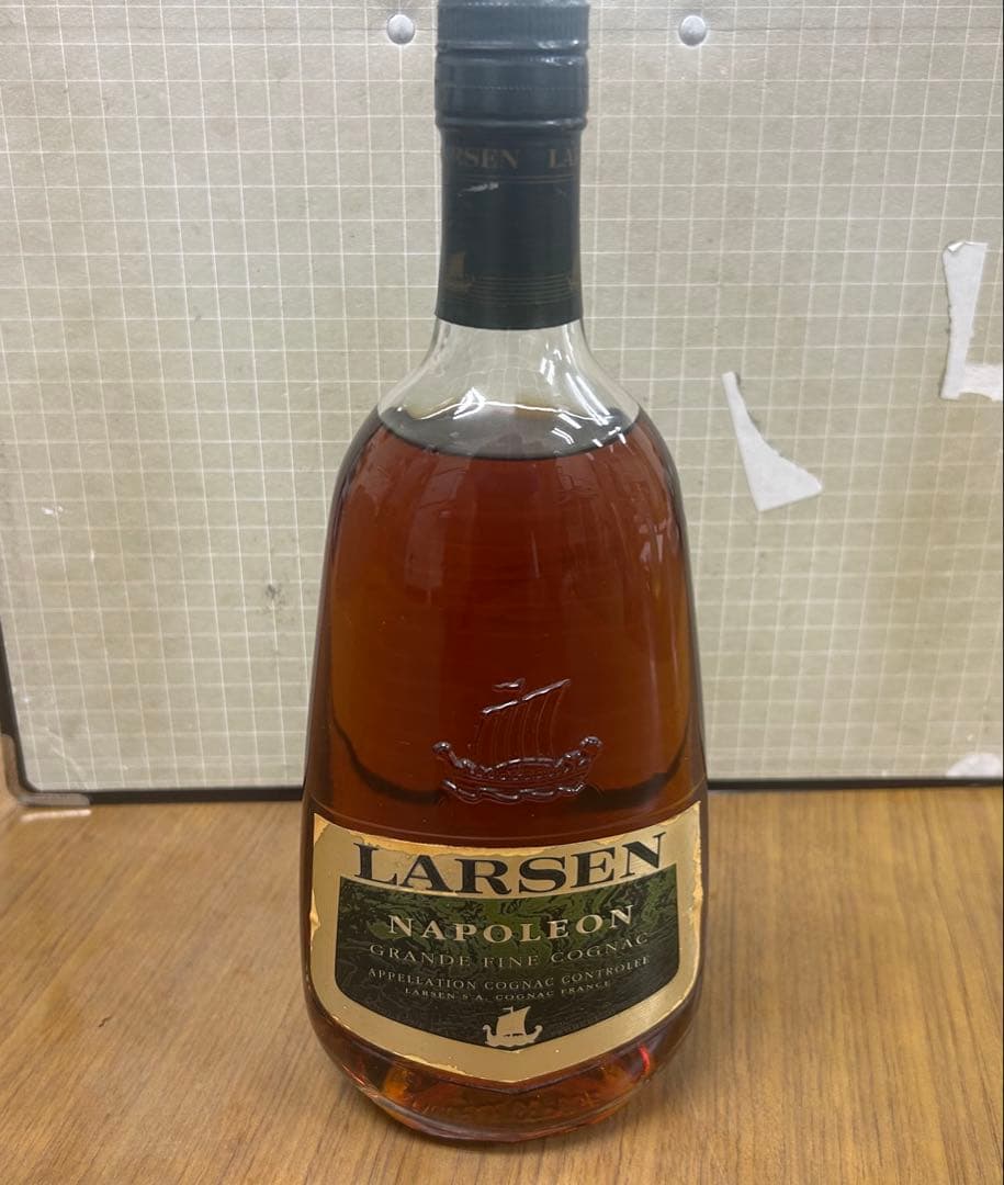 Hennessy VSOP & Larsen Napoleon コニャックセット