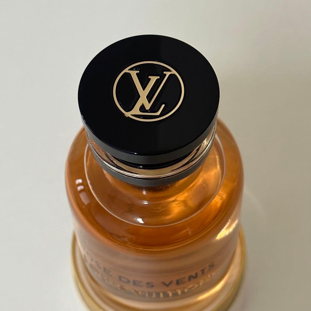 ルイヴィトン ローズデヴァン100ml 未使用に近い+サンプル2個　香水