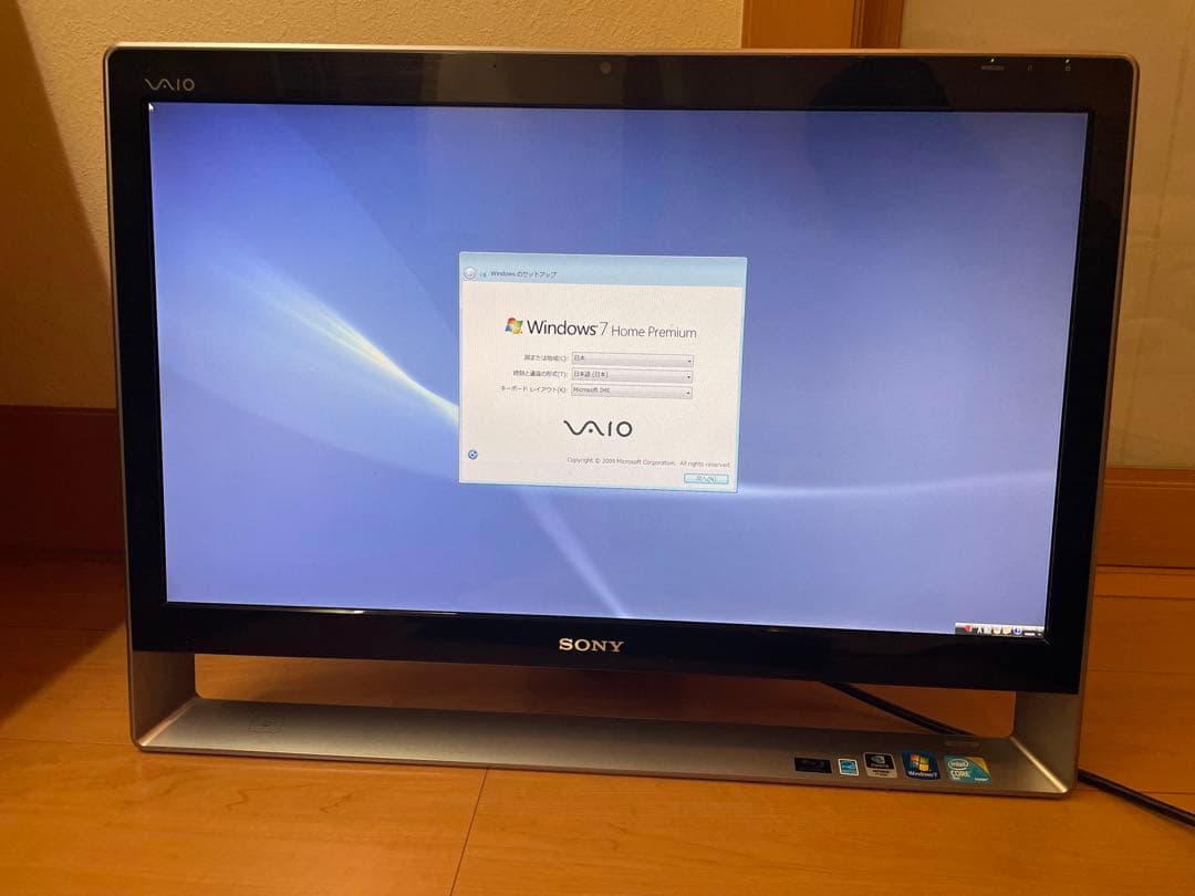 ★ソニー VPCL 128F J/S VAIO パソコン本体と付属品